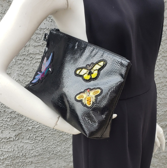 Victoria's Secret clutch‎ - Picture 1 of 9